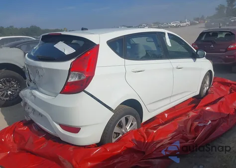 2013 Hyundai Accent Se from USA, damaged, VIN KMHCU5AE5DU131220